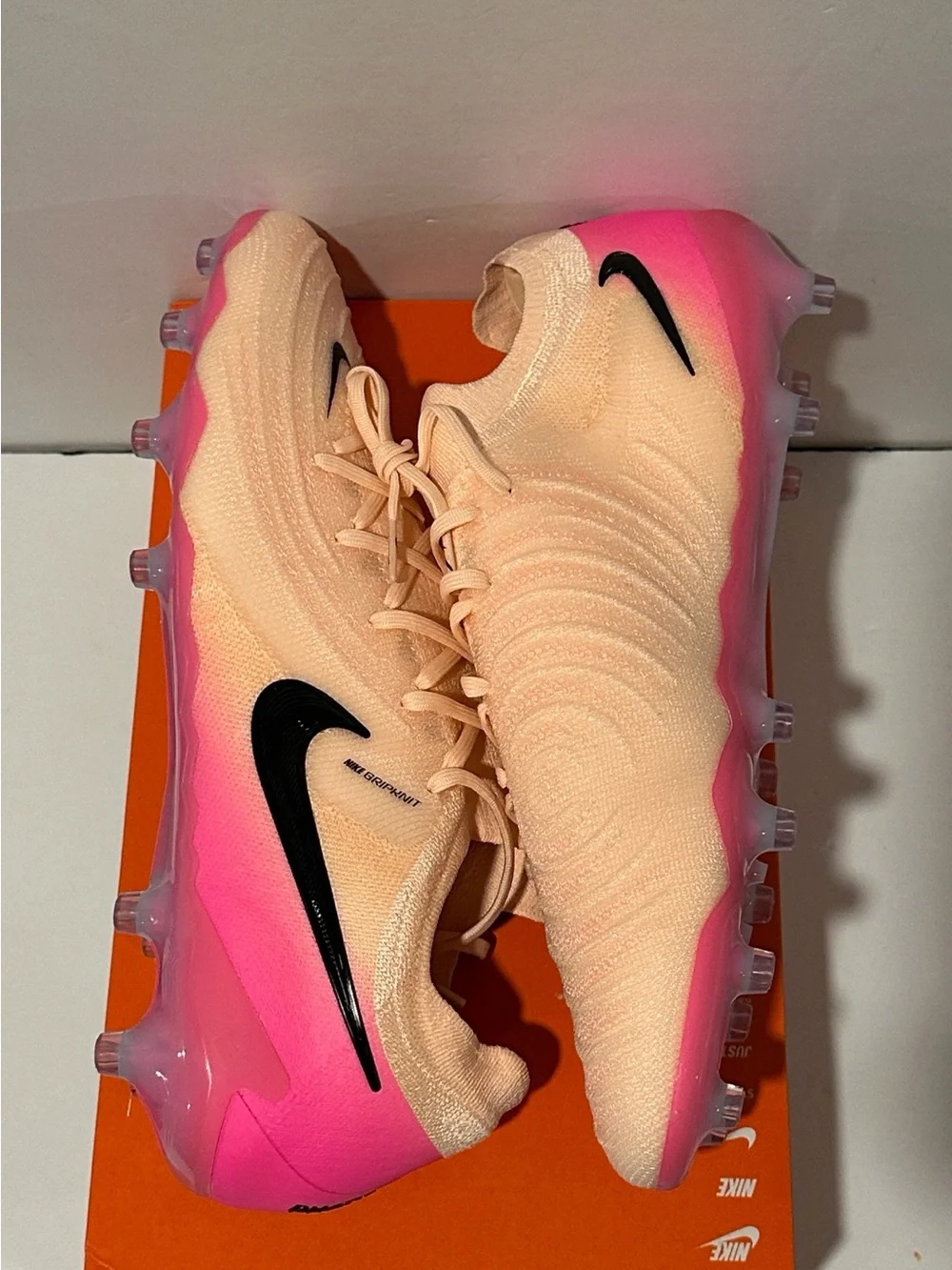 Nike Phantom GX II Elite AG 'Crimson Pink' (HF4357-800) Sz: 12.5